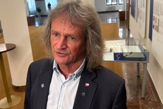 Rozkol v koalici. Babišův „šílený“ deficit odmítají podpořit někteří poslanci