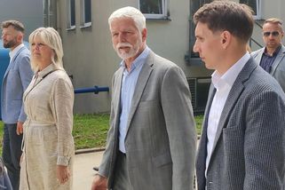 Prezident navštívil výrobnu lyží v Novém Městě na Moravě