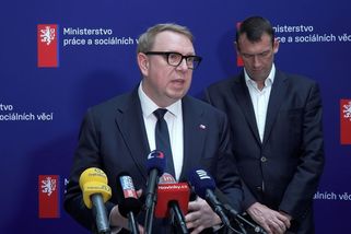 Juchelka u uprchlíků otočil. Údaje o jejich přínosu do rozpočtu by se mohly zveřejňovat dokonce každý měsíc - Novinky