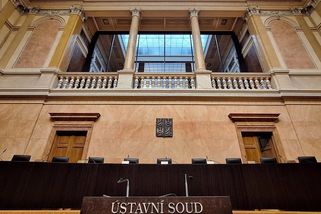 Stížnost opozice k Ústavnímu soudu? Šance uspět je malá. Ale je, míní ústavní právníci - Echo24.cz