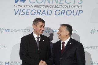 Petr Fiala ponížil Babiše kvůli schůzce s Orbánem: Premiérova reakce byla okamžitá