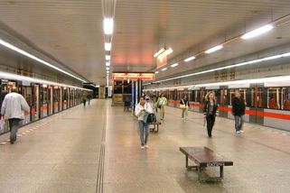 Motoristé jako komunisté, chtějí MHD v Praze zdarma - Médium.cz
