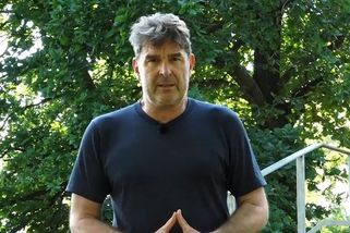 Glosa: Komunisté se za svá zvěrstva nestydí - Seznam Zprávy