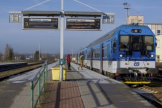 railtarget.cz/technologie-a-infrastruktura/rusko-zavrelo-zeleznicni-prechody-s-pobaltim-a-finskem-12392.html?utm_source=www.seznam.cz&utm_medium=seznam_distribuce&utm_campaign=lide