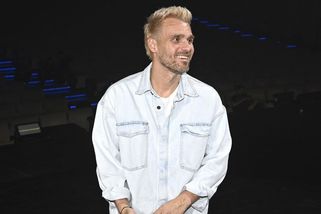 Leoš Mareš dojal fanoušky: V Las Vegas si nechal své tři děti vytetovat na ruku, novou kérkou se hned pochlubil - Super.cz