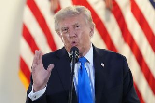 Británie stojí na pokraji katastrofy, prohlásil Trump - Novinky