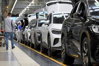 Volkswagen propustí sto tisíc lidí. Dozorčí rada schválila plán - Novinky