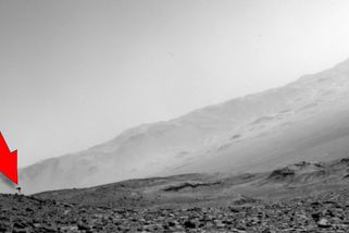 Alien Jellyfish or Camera Glitch? Experts Debate Odd Photo Taken on Mars
