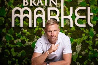 BrainMarket míří k půlmiliardě. Jeho zakladatel začínal čištěním koberců