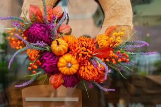 Patří mezi největší kýče všech dob. Češi je přesto s koncem léta znovu vytahují a dělají z nich chloubu zahrady