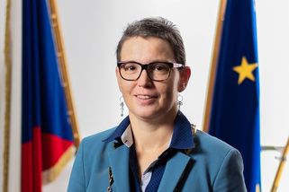 Tradiční rodina? Na co si v této zemi hrajeme? ptá se primátorka Hradce - Seznam Zprávy