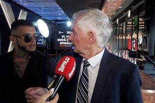 Konflikt přímo před naší kamerou! Politik Sládek musel čelit muži kvůli svým rasistickým výrokům