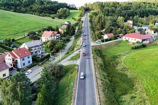 Na tahu Brno-Svitavy, obávané Silnici smrti, odstraní nepřehledné zatáčky - Novinky