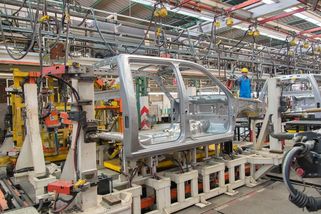 VW gigafactory v Česku odložil. Pět dalších máme v záloze, říká Síkela - Seznam Zprávy