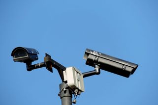 Slavie nasadí kamery na rozpoznávání tváří. Že to je nelegální, jejímu vedení nevadí