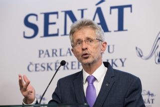 Vystrčil zřejmě zůstane předsedou Senátu i po volbách na další dva roky | ČeskéNoviny.cz