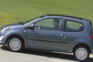 Hledáme ojeté auto do školy za 50 000 Kč: Nabídka je překvapivě široká, voňavky ale nečekejte - Garáž.cz