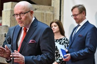Výpadek Nurofenu a penicilinu je symptom, spolu s EU musíme vyřešit příčinu - Médium.cz