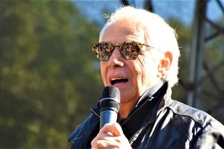 Josef Laufer: Narodil se ve Francii židovskému otci a španělské matce, v StB měl krycí jméno Vostrý - Médium.cz