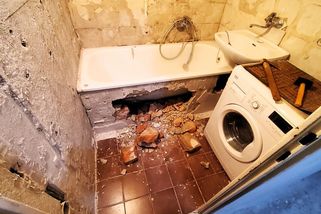 Jak děda Víťa rekonstruoval koupelnu. Problémy, o kterých nikdo moc nemluví - Médium.cz