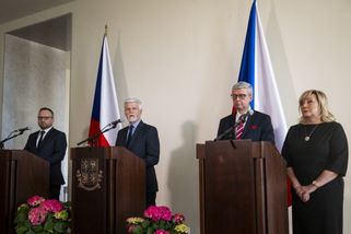 Věk odchodu do důchodu se bude muset prodlužovat, řekl Pavel