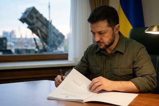 „60 raket měsíčně je nic“: Zelenskyj žádá USA o licenci na výrobu systémů Patriot