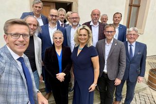 Silná jména, slabý rozjezd. ODS představila Peckovou i další kandidáty do Senátu