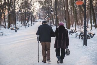 Senioři brzy dostanou do schránky důležitý dopis. Může rozhodnout o celém jejich důchodu