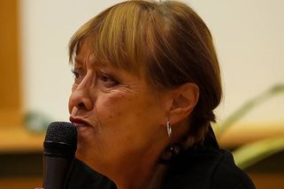 Jana Šulcová: herečka, kterou miloval národ a která se kvůli svému muži bála vyjít z domu - Médium.cz