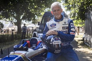„Postaral se, aby v něj věřili." Hill vyzdvihl Hamiltonův přínos pro Ferrari - MotorSport