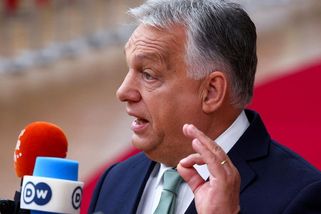 Vyrobili ji v Bruselu kvůli Ukrajině, tvrdí Orbán o straně Tisza, která ho drtí v průzkumech - Novinky
