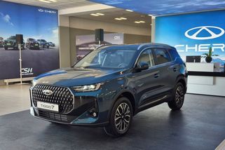 Tahle novinka z Číny by vás mohla zajímat: Rodinné SUV má skoro 500litrový kufr, žere jen 5,7 litru a nestojí majlant - Garáž.cz