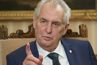 Zlověstné a servilní, hodnotí exdiplomaté Zemanův dopis Putinovi - Seznam Zprávy