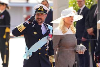 Mnoho Norů nevěřilo vlastním očím, říká expertka k výběru nosičů královy rakve - Seznam Zprávy