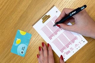 Obří jackpot vítěz na účtu nechat nemůže. Práce s výhrou je složitá, říká expert