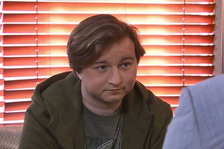Vojtěch Machuta slaví 30 let. Adam z Ulice dnes nosí výrazný plnovous a místo herectví koordinuje výcvik pilotů
