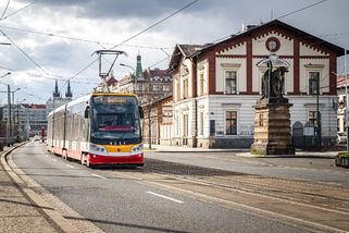 17 variant, pak stopka od zastupitelů. Řešení tramvajového rébusu se však nakonec pro Holešovice našlo
