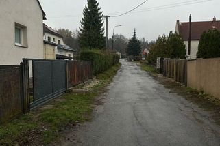 Chtěl koupit rodině dům. Jako pošťák si od sousedů zjistil věci, které mu realitka neřekla