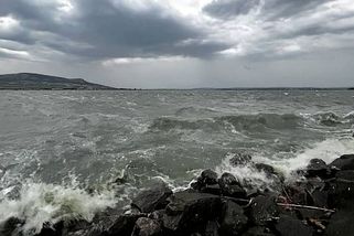 Počasí na léto 2026: Pacifik se vaří a změní plány i v Česku