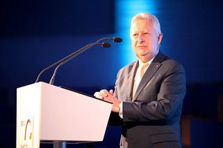 Zůna míří do Jižní Koreje. O cestě do Číny není jasno, Černochová chce vysvětlení