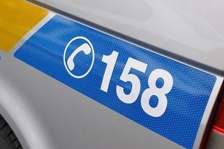 Řidičku u Měřína vyděsil šofér audi. Vybrzdil nás a pak na nás mířil zbraní, oznámila policii - Novinky