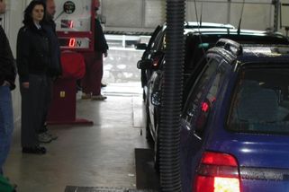 Špatná zpráva pro řidiče: STK se změní k nepoznání. Stát bude požadovat u určitých typů aut pořádné kontroly