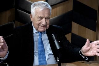 Václav Klaus bere důchod a dál pracuje: Stát není pojišťovna, lidé se musí starat sami