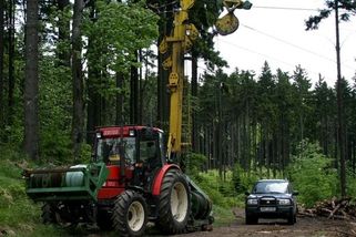 Agrofert může znovu soutěžit o zakázky státních lesů - Seznam Zprávy