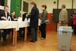 Jak se stát členem volební komise a kolik za to dostanete zaplaceno - Novinky
