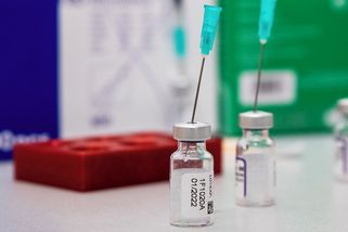 NS: Pozůstalí po zemřelých kvůli očkování proti covidu mohou žádat náhradu útrap - Seznam Zprávy