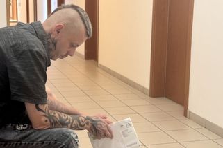 S mačetou v ruce ho hledal ve škole. Soud potrestal opilého muže, který chlapci na Plzeňsku vyhrožoval zabitím - Novinky