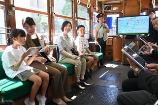 stoplusjednicka.cz/zajimavosti/tramvaj-ktera-prezila-atomovy-utok-na-hirosimu-se-promenila-v-pojizdny-pamatnik?utm_source=www.seznam.cz&utm_medium=seznam_distribuce&utm_campaign=lide