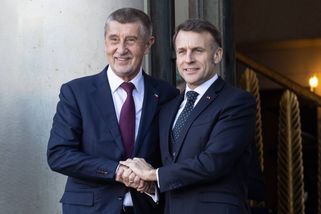 Andrej Babiš slaví 72 a Monika nechyběla po jeho boku. Rozešli se, nebydlí spolu, ale dál vystupují jako manželé