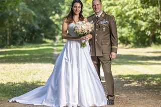 Generál v uniformě, známý herec jako svědek: Karel Řehka se oženil v úzkém kruhu